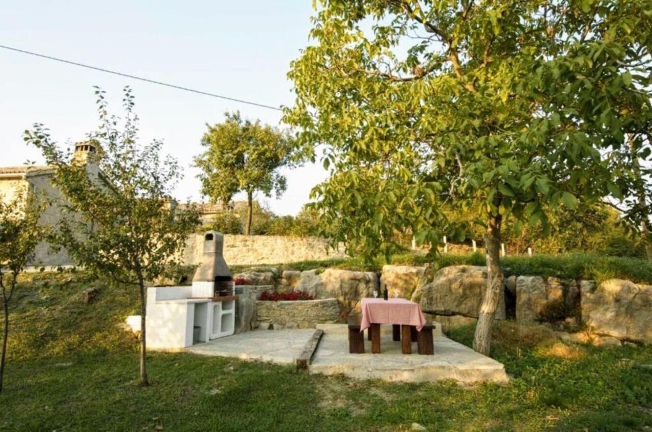 The Grandview Residence Buzet Esterno foto