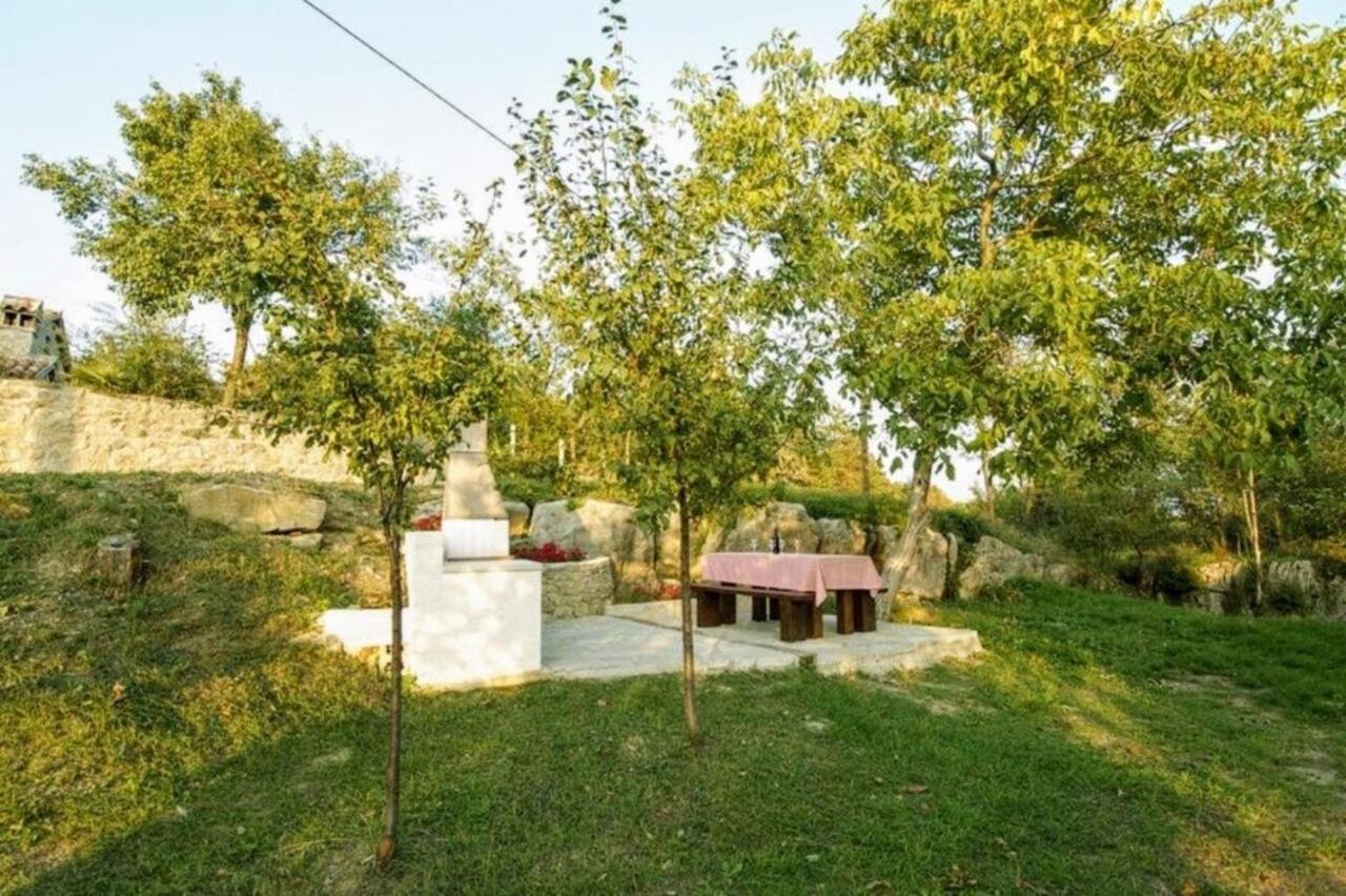 The Grandview Residence Buzet Esterno foto